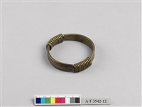 藏品(銅腕飾)的圖片